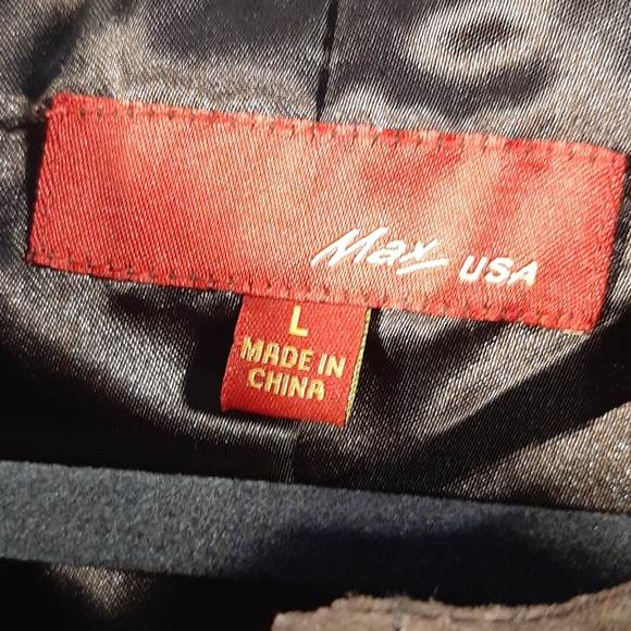 Jacket - Picture 4 of 7